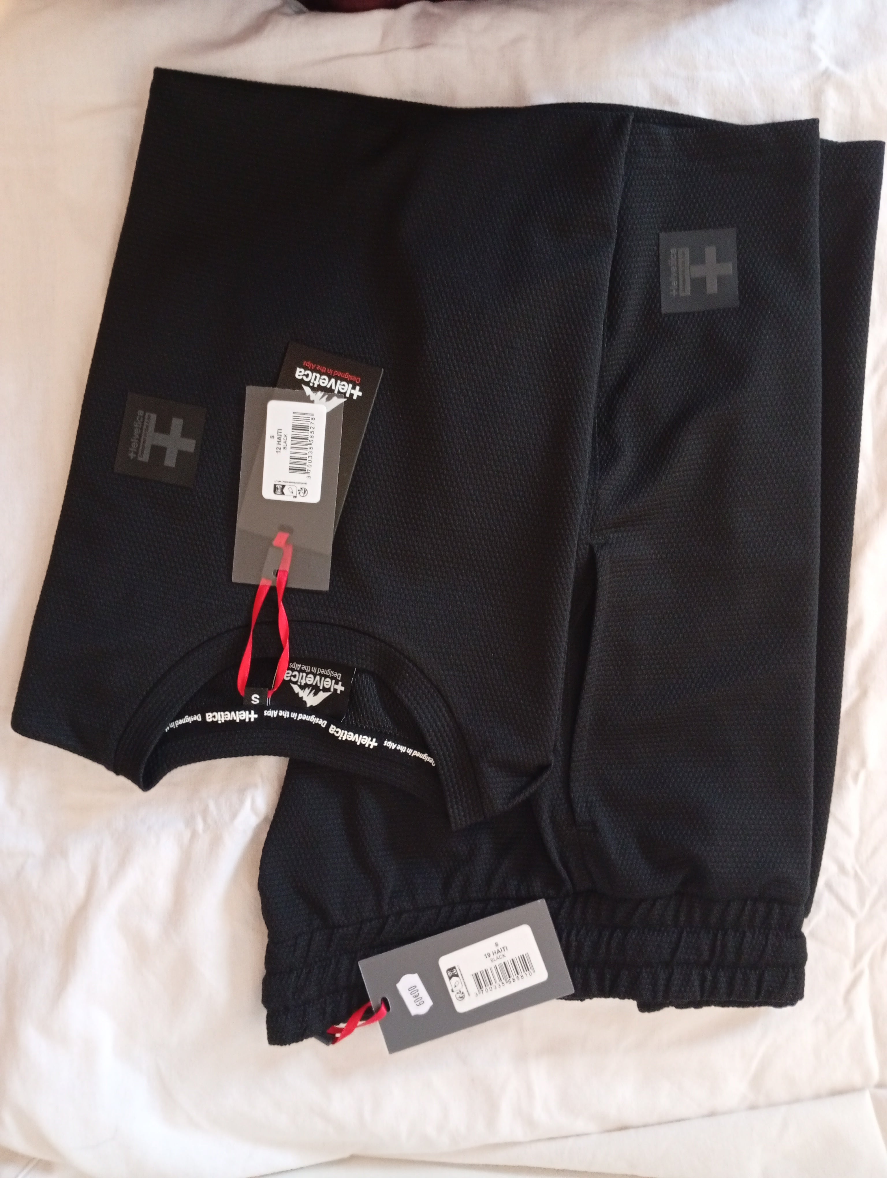 Helvetica short t-shirt  Haïti
