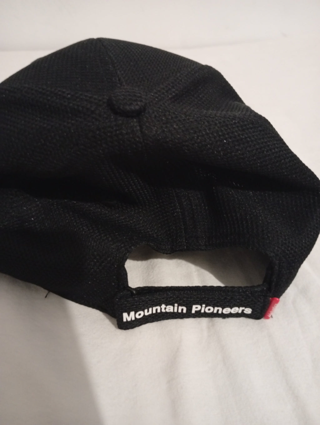 Casquette HELVETICA Mountain Pionner